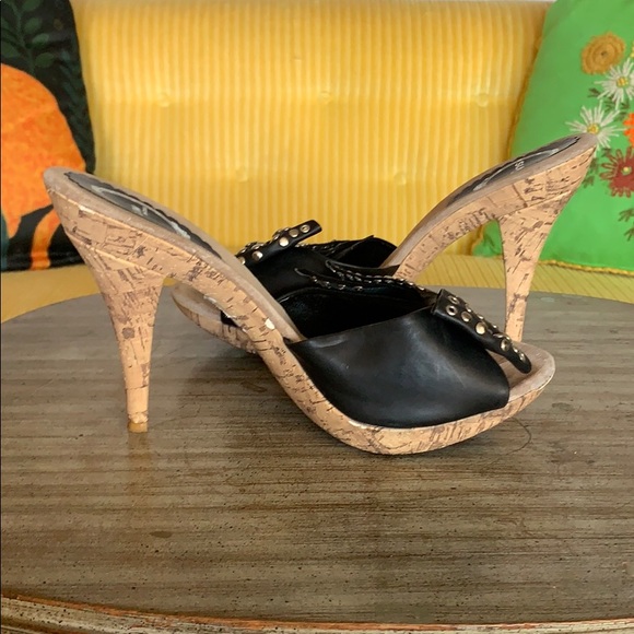 Studded faux leather spike heels Size 38 - Picture 4 of 5